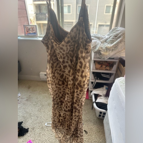 Dresses & Skirts - Leopard Print Slip Dress